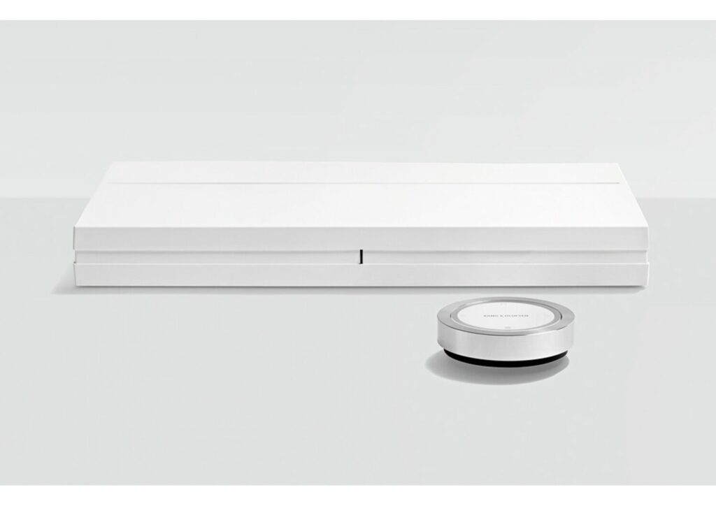 B&O BeoSound Essence